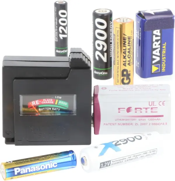 Probador Testeador Universal Comprobador De Pilas Baterias Aa Aaa 1.5v 9v - Imagen 4