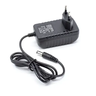 Alimentador 5V 1A DC Jack 5.5 - 2.1 REF2028